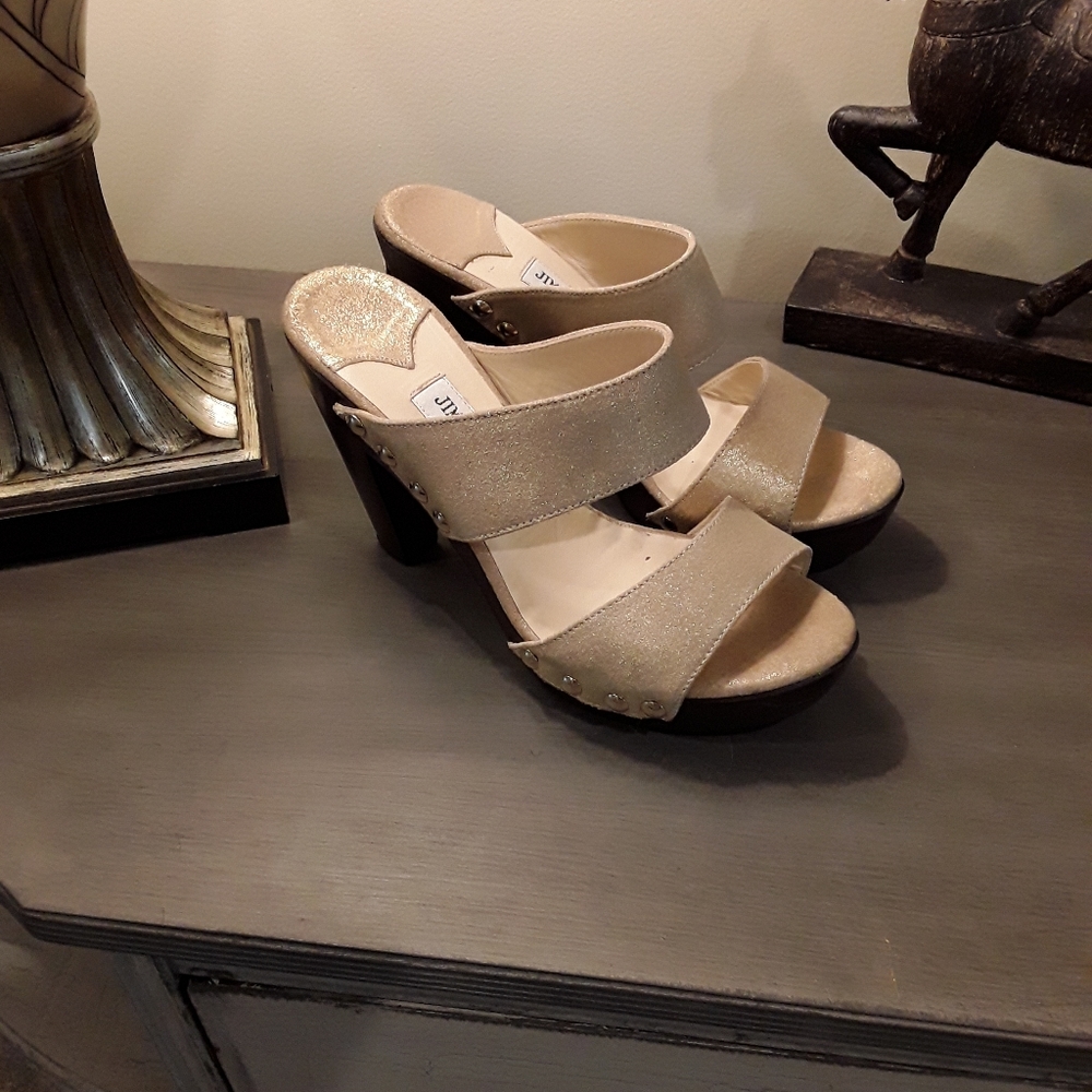 Jimmy Choo Ulrika Platform Mule, Gold, Size 7